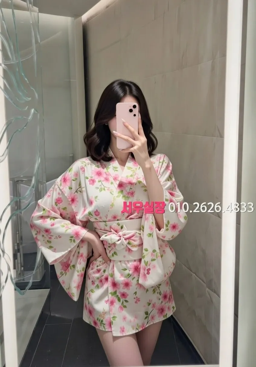 미아 하이퍼블릭 프리미엄 라인업 6번 프로필