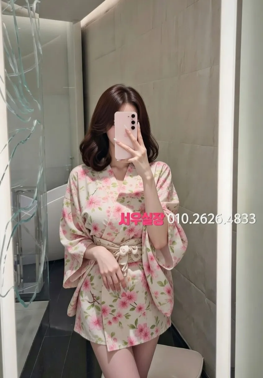 미아 쓰리노 프리미엄 라인업 14번 프로필